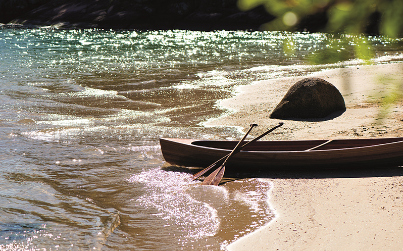 CANOA-E-STAND-UP-PADDLE-SERVICE